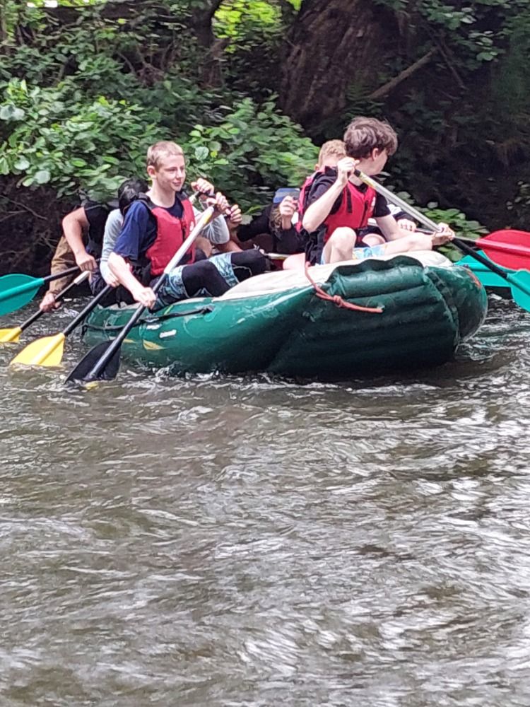 ŠKOLNÍ VÝLET 8. TŘÍDY